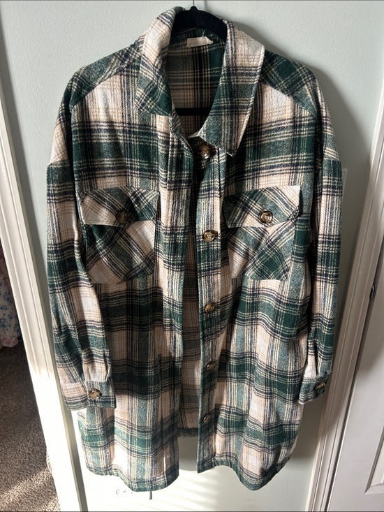 eesome Jackets & Blazers - eesome Green and Cream Plaid Shacket - Button Front Jacket